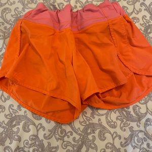⚠️RARE⚠️ neon orange lululemon speed up shorts 4”